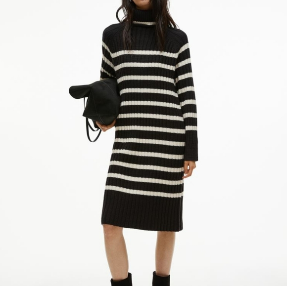 H&M Dresses & Skirts - Sweater dress